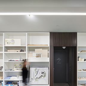 Merge 3.0 Recessed Linear Channel (Flangeless)<br />Architect and Interior Designer: Perkins+Will | Photography: Mark Herboth Photography LLC | Lighting Design: Glimmer & Glow LLC<br />Featuring Merge Drop-Down Spot
<br />